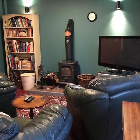 Lowri Cottage Hotel Shenstone Luaran gambar